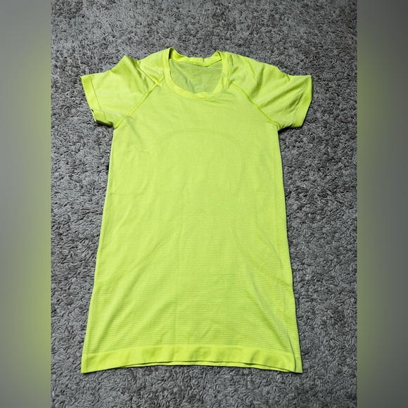 lululemon athletica Tops - lululemon swiftly tech